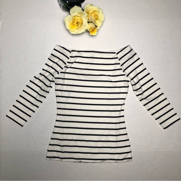 ⭐️NEW⭐️White House Black Market (WHBM) 3/4 Sleeve Boat Neck Striped Knit Top - Picture 5 of 8